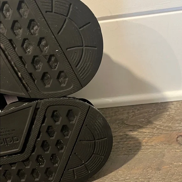 Adidas NMD R1 V2 Script Black Athletic Sneakers - Men's Size 5 - Picture 9 of 9